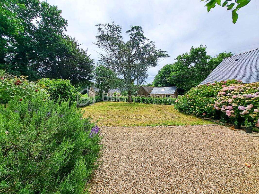 Maison 75 m² à Berrien  - photo 17