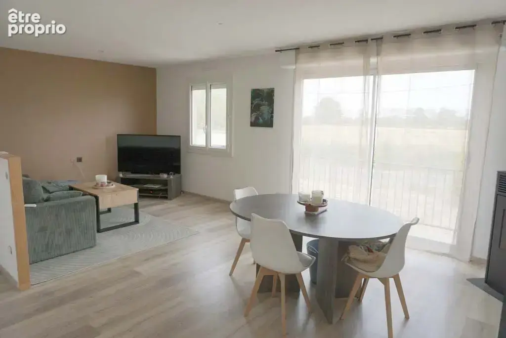 Maison 73 m² à Paray-Le-Monial  - photo 2
