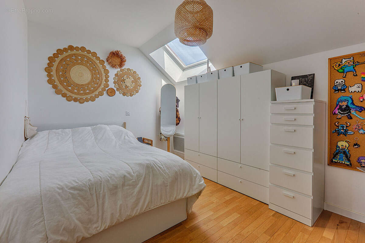 Appartement à FONTENAY-LE-FLEURY