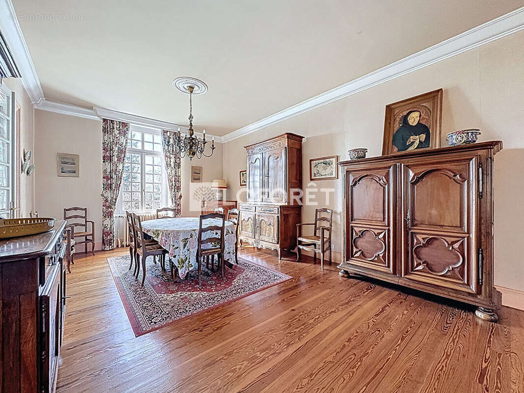 Maison à BOURG-EN-BRESSE