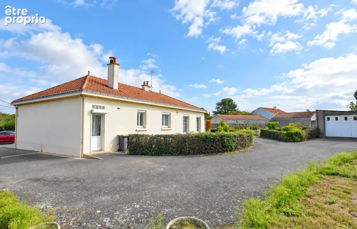 Maison aux beaux volumes au calme - photo 10