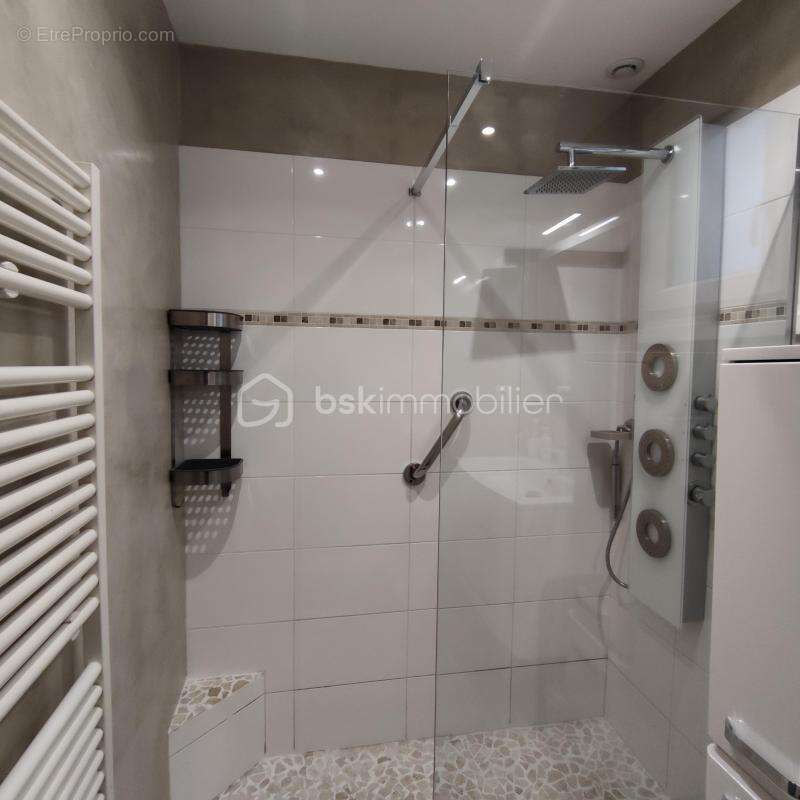 Maison à SAULCE-SUR-RHONE