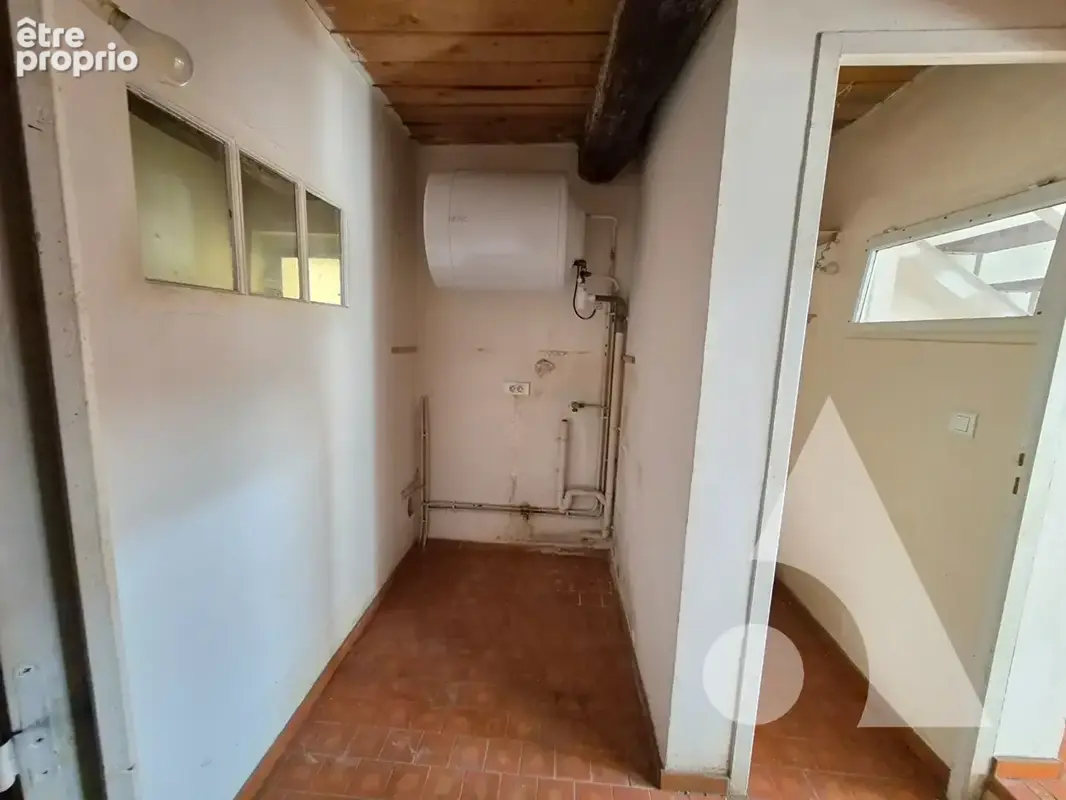 Salernes - Immeuble de rapport ? 229.000 - photo 13