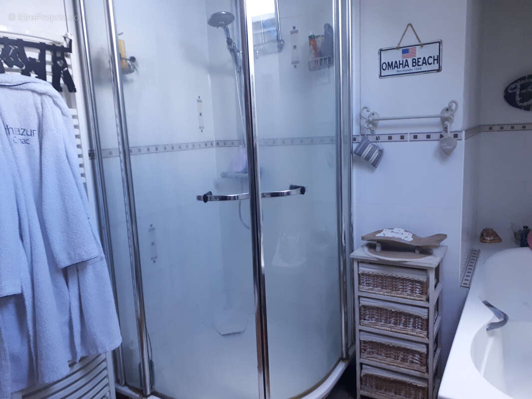 Maison à VAUX-SUR-VIENNE