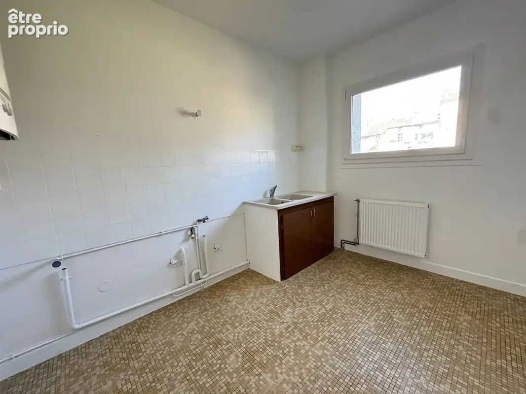 Appartement Angouleme 3 pièce(s) 79 m2 - photo 6