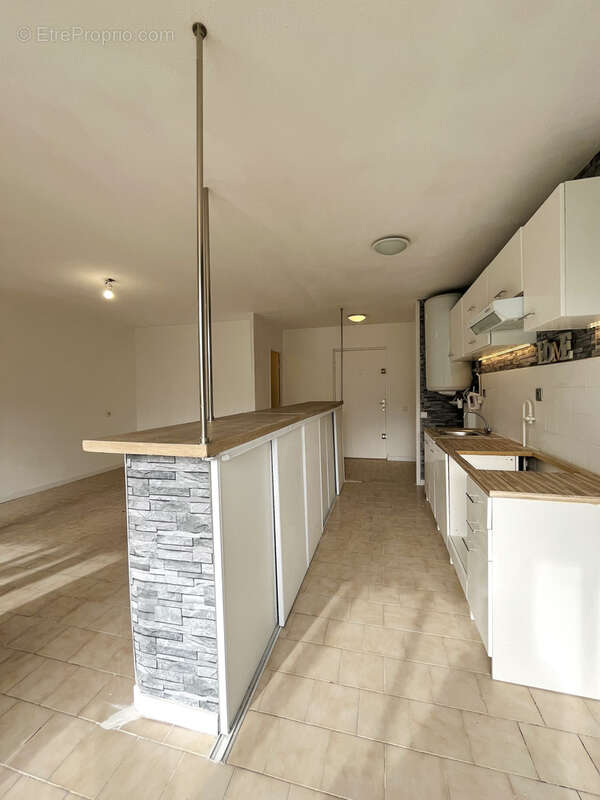 Appartement à MARSEILLE-15E