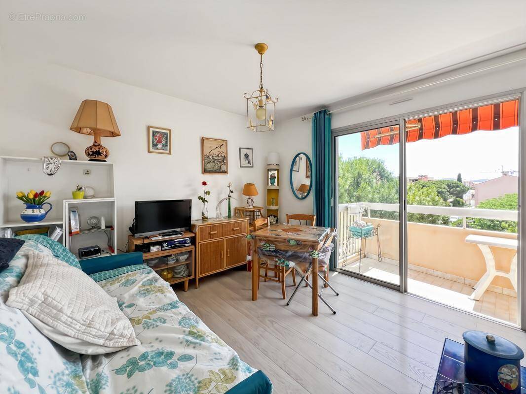 Appartement à FREJUS