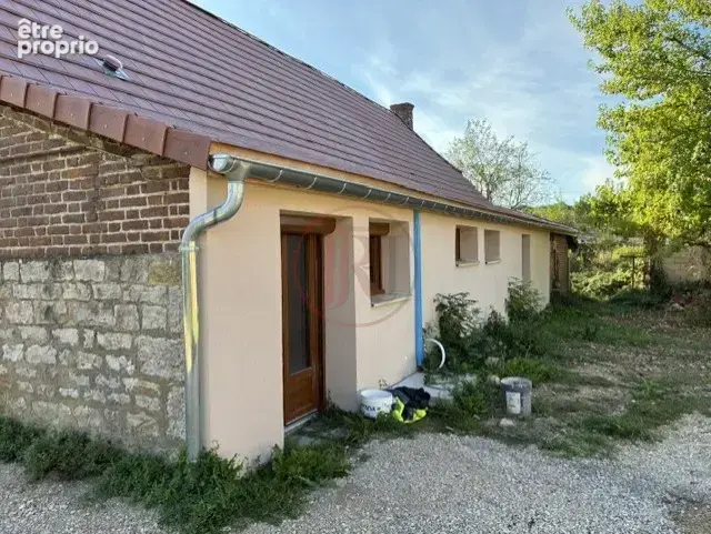 maison entièrement rénovée avec grange, batiment agricole de 700m2 et terrain de 11000m2 - photo 3