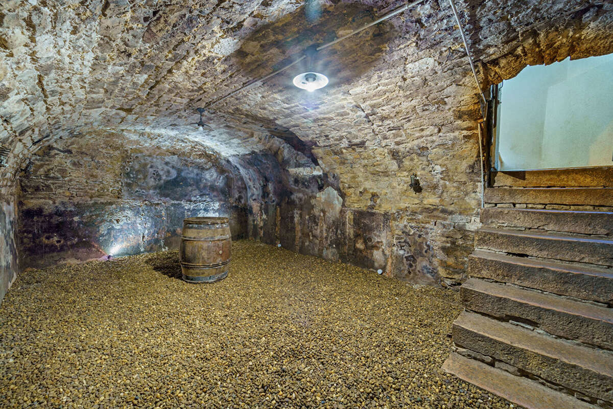 Maison à NUITS-SAINT-GEORGES