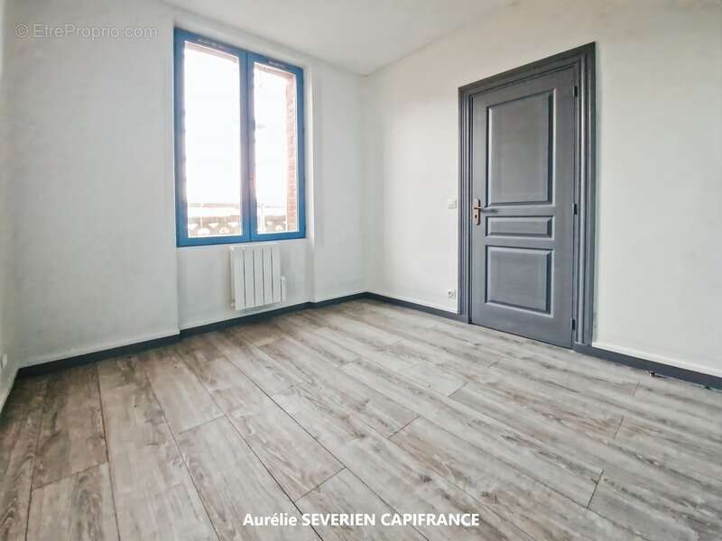 Appartement à MERU