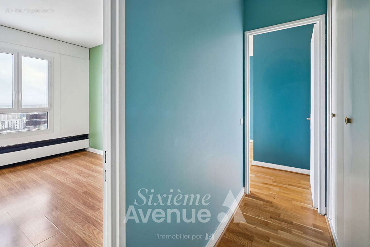 Appartement - Cave - Parking - Ascenseur - Vues - photo 8
