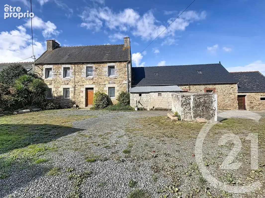 Maison 5 pièces 93 m² à vendre à Kermaria-Sulard (22450) - photo 2
