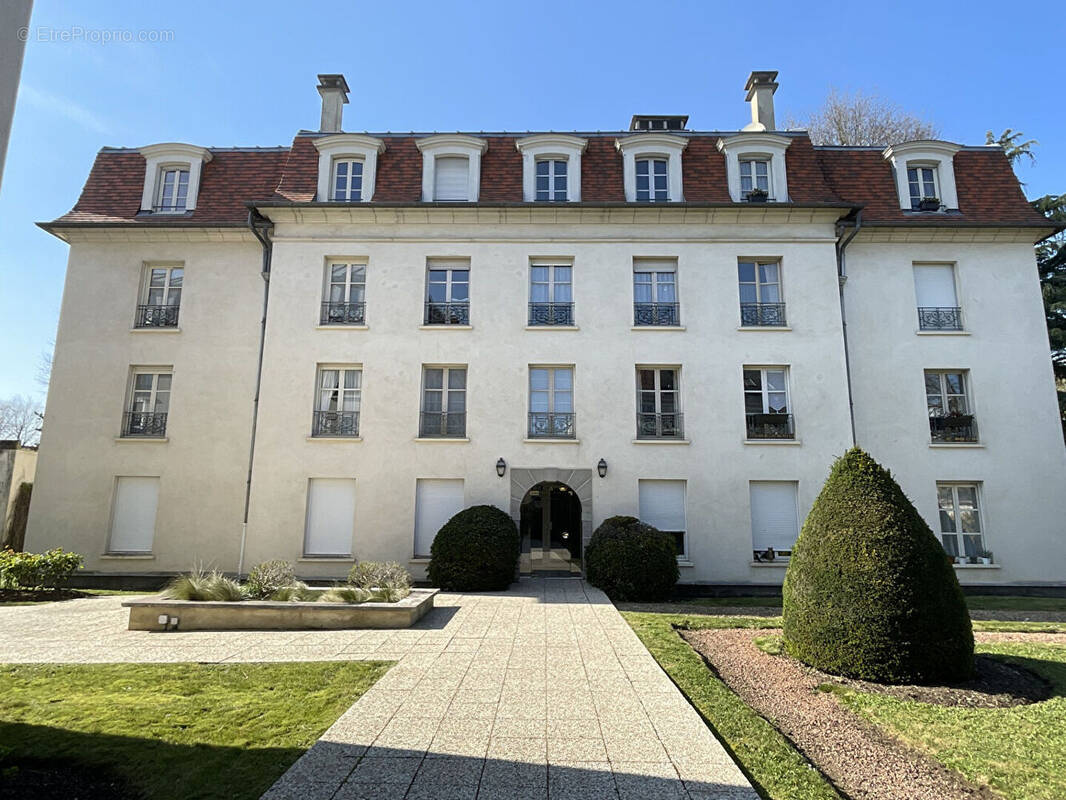 Appartement à FONTAINEBLEAU