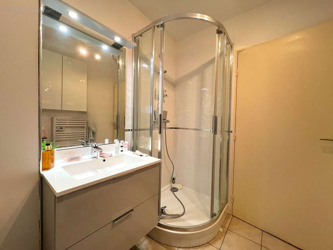 Appartement à SAINT-MARCEL