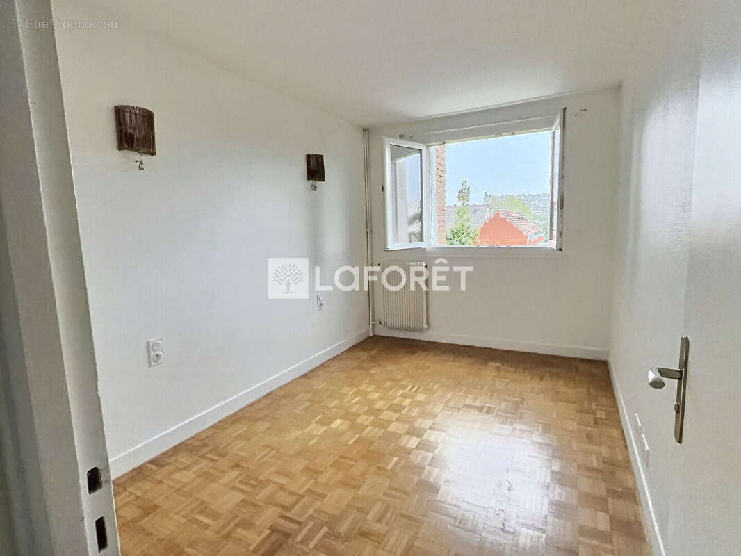 Appartement à VILLEJUIF