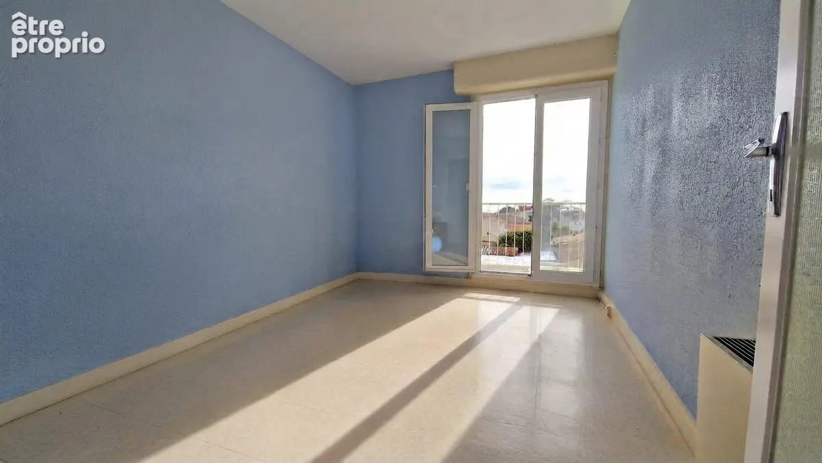 La Rochelle La Corniche - Appartement 80 m² avec vue mer, balcons, parking et ascenseur - photo 5