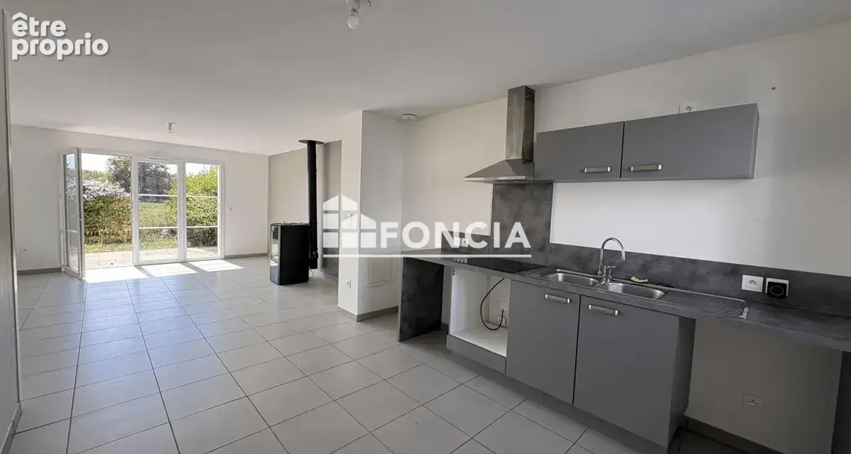 Maison 3 chambres et garage secteur calme proche super U - photo 6