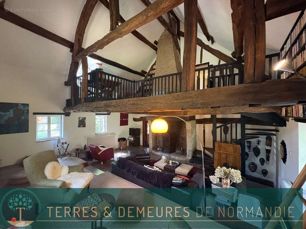 Pays d'AUGE DU CALVADOS, au sud de LISIEUX, belle maison normande en colombages - photo 3