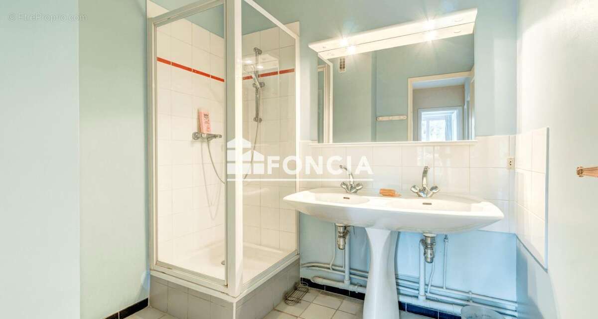 Appartement à MAREIL-MARLY