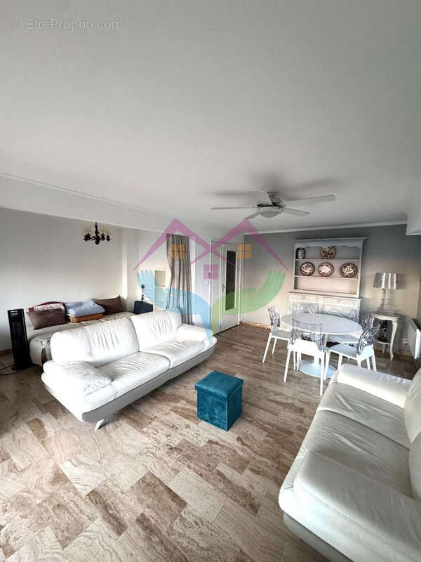 Appartement à SAINT-RAPHAEL