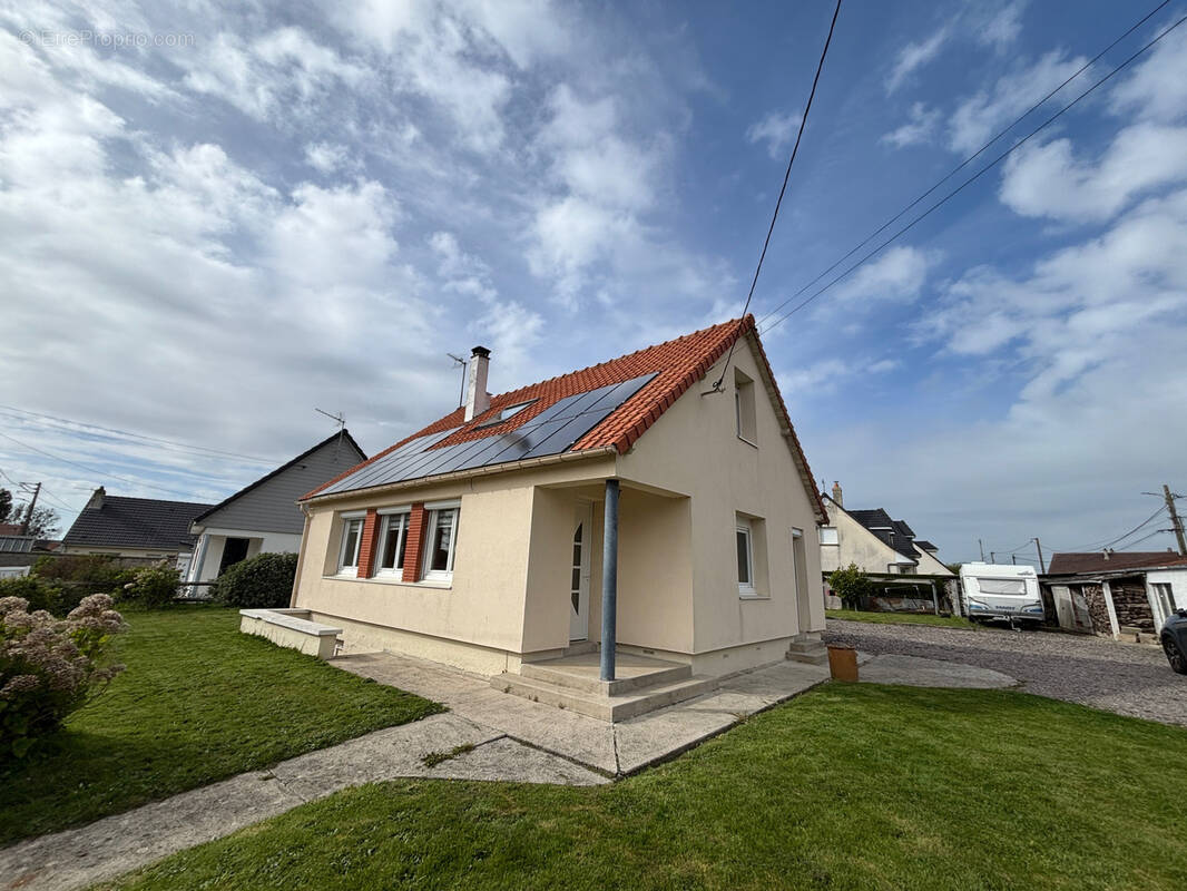 Maison à SAINT-REMY-BOSCROCOURT