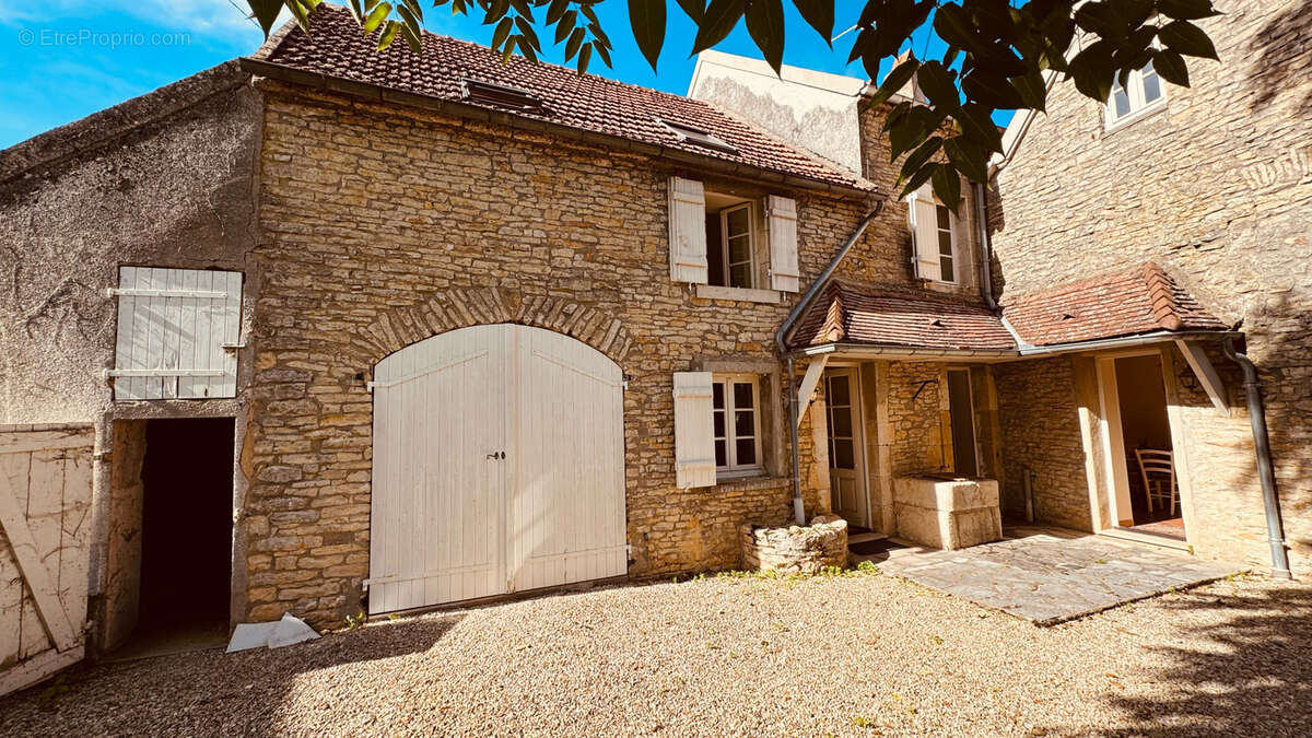Maison à ASQUINS