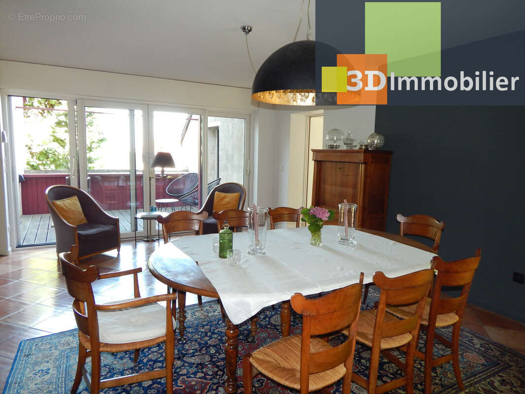 SÉJOUR 22 M²