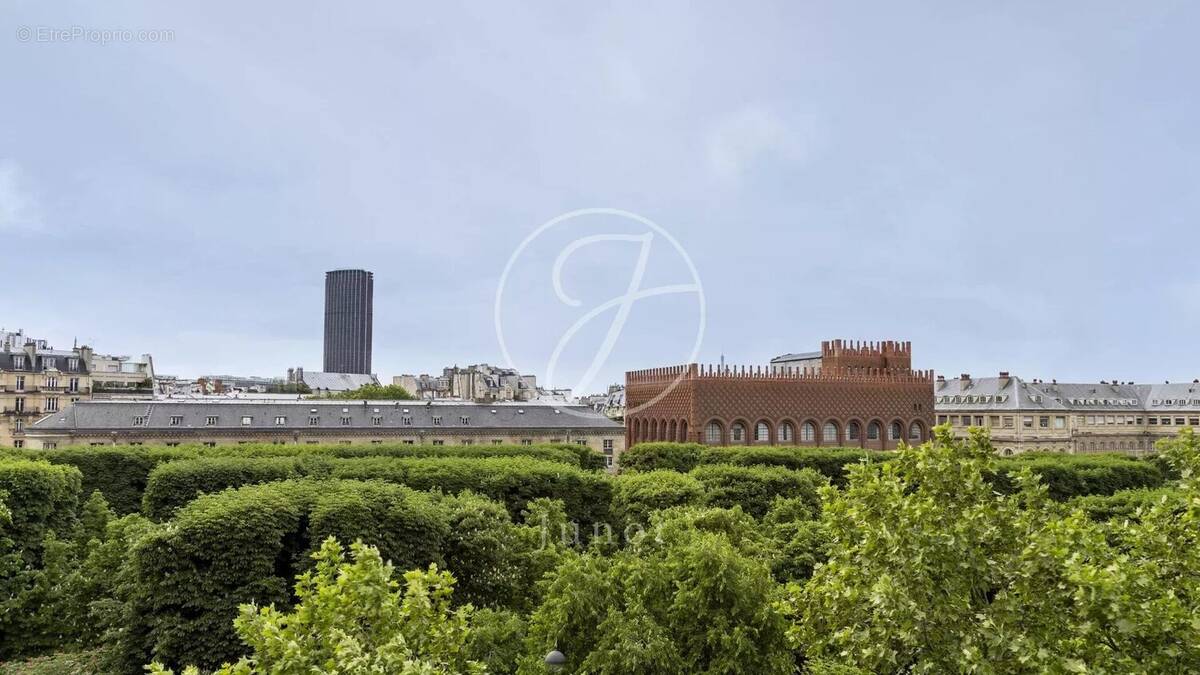 Appartement à PARIS-5E