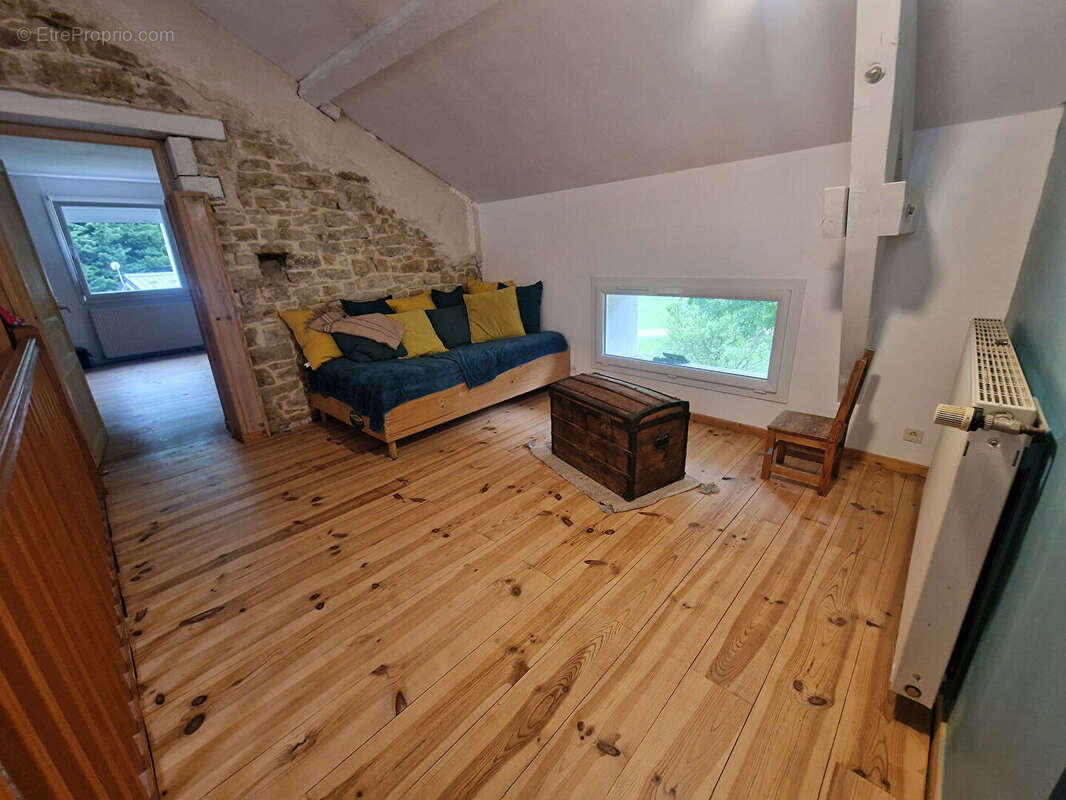 Nantua propriete - photo 9