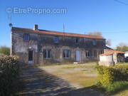 Maison à LES HERBIERS