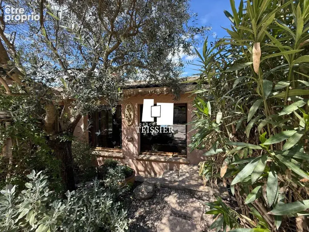 Maison familiale avec piscine à Chambonas - 182 m² - photo 4