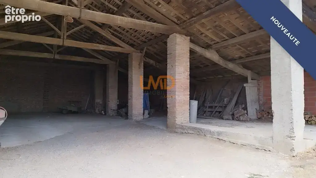 Hangar 285 m2 + Atelier 127 m2 - photo 3