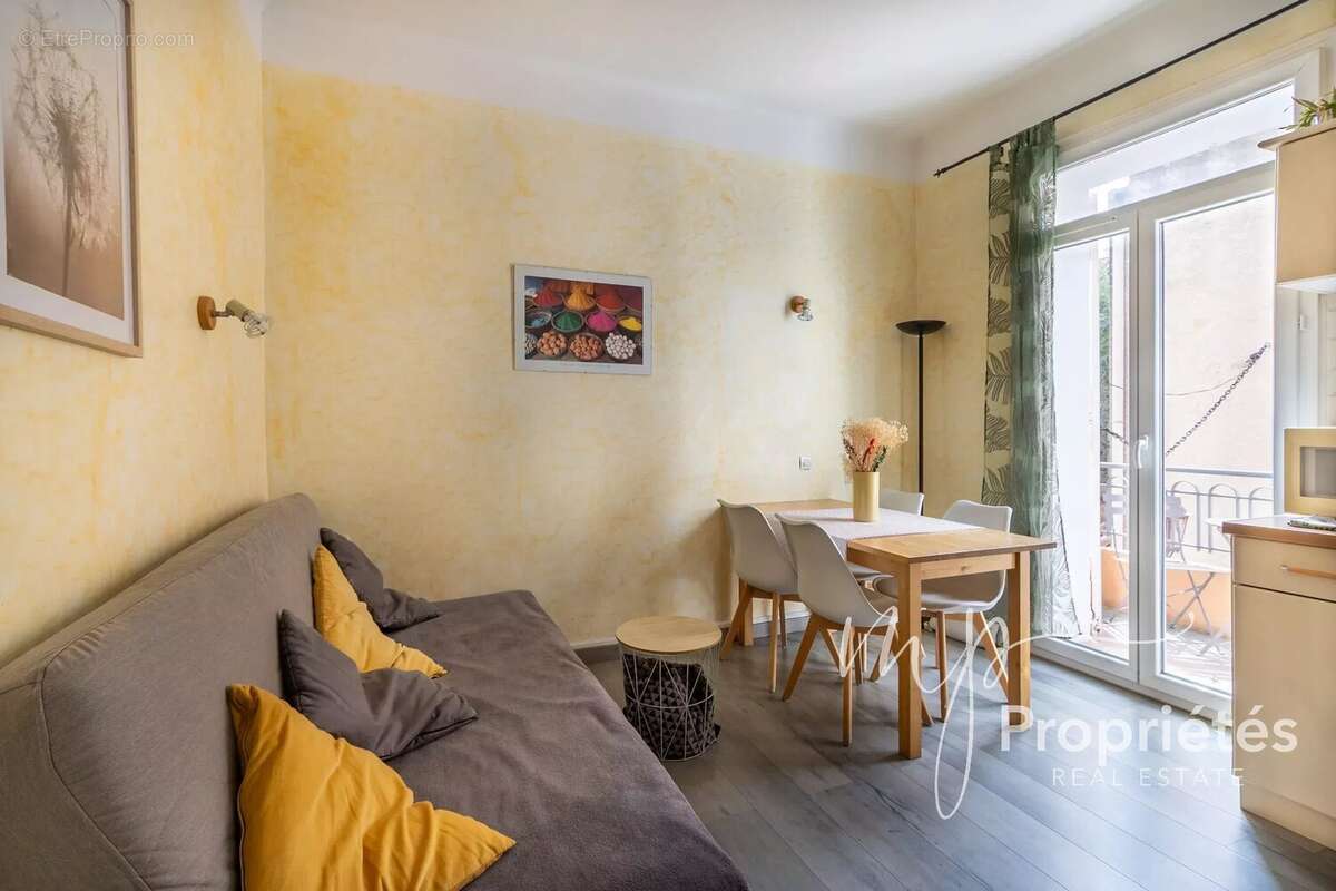 Appartement à LE LAVANDOU