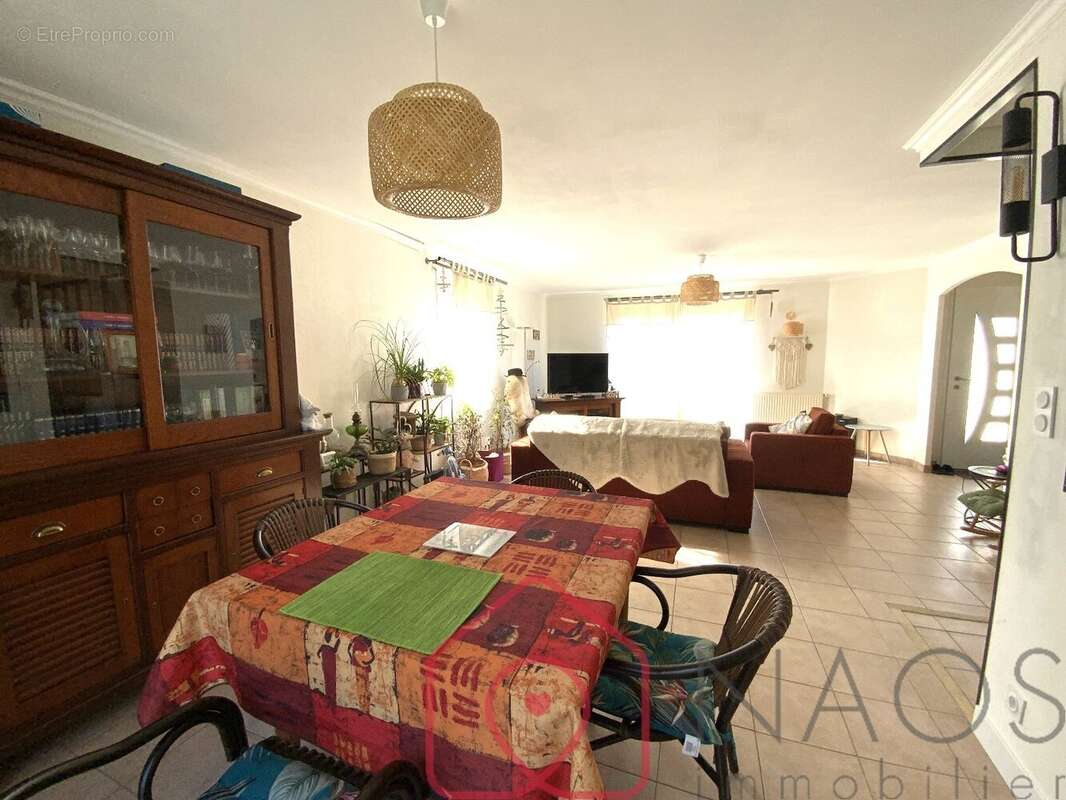 Maison à LA CHAPELLE-SUR-ERDRE