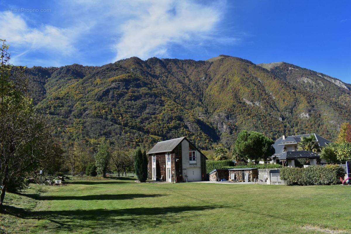Maison à JUZET-DE-LUCHON