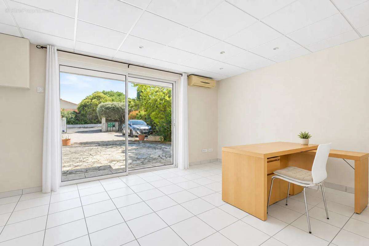 Maison de 9 pièces de 246 m² à Velaux - photo 13