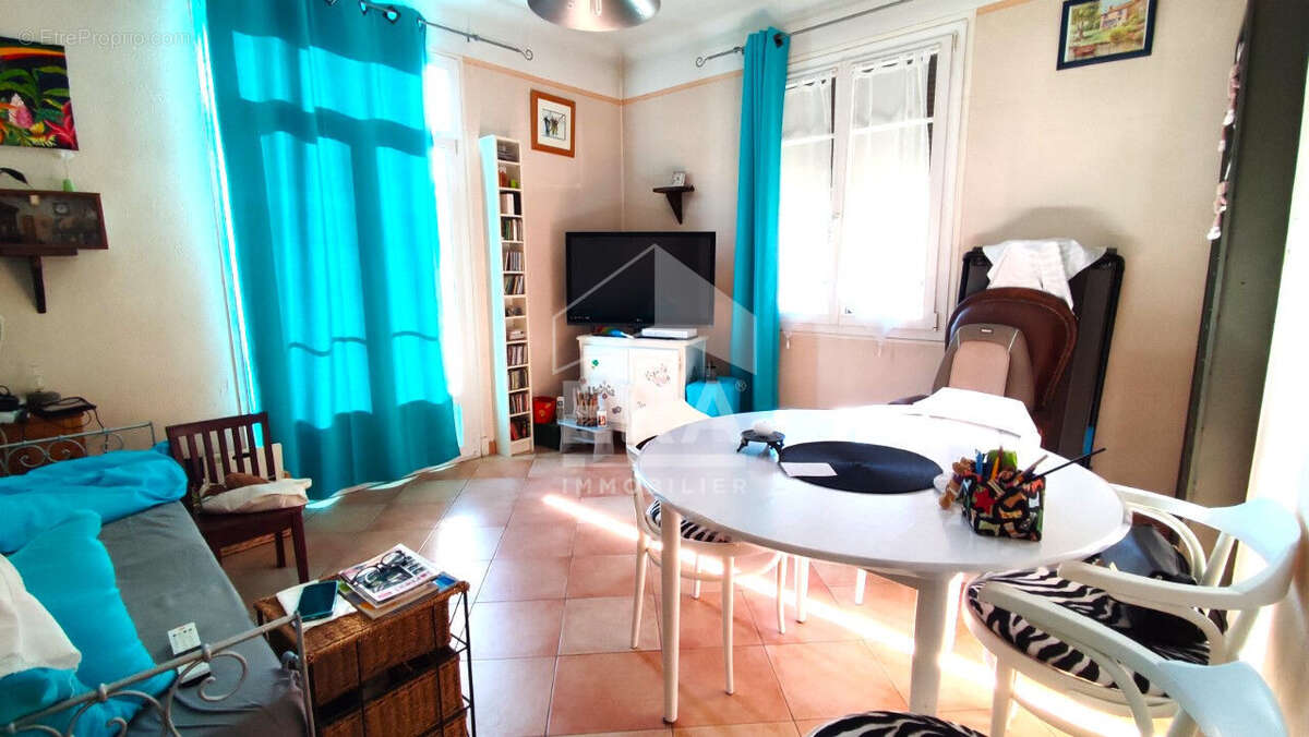 Maison à CAGNES-SUR-MER