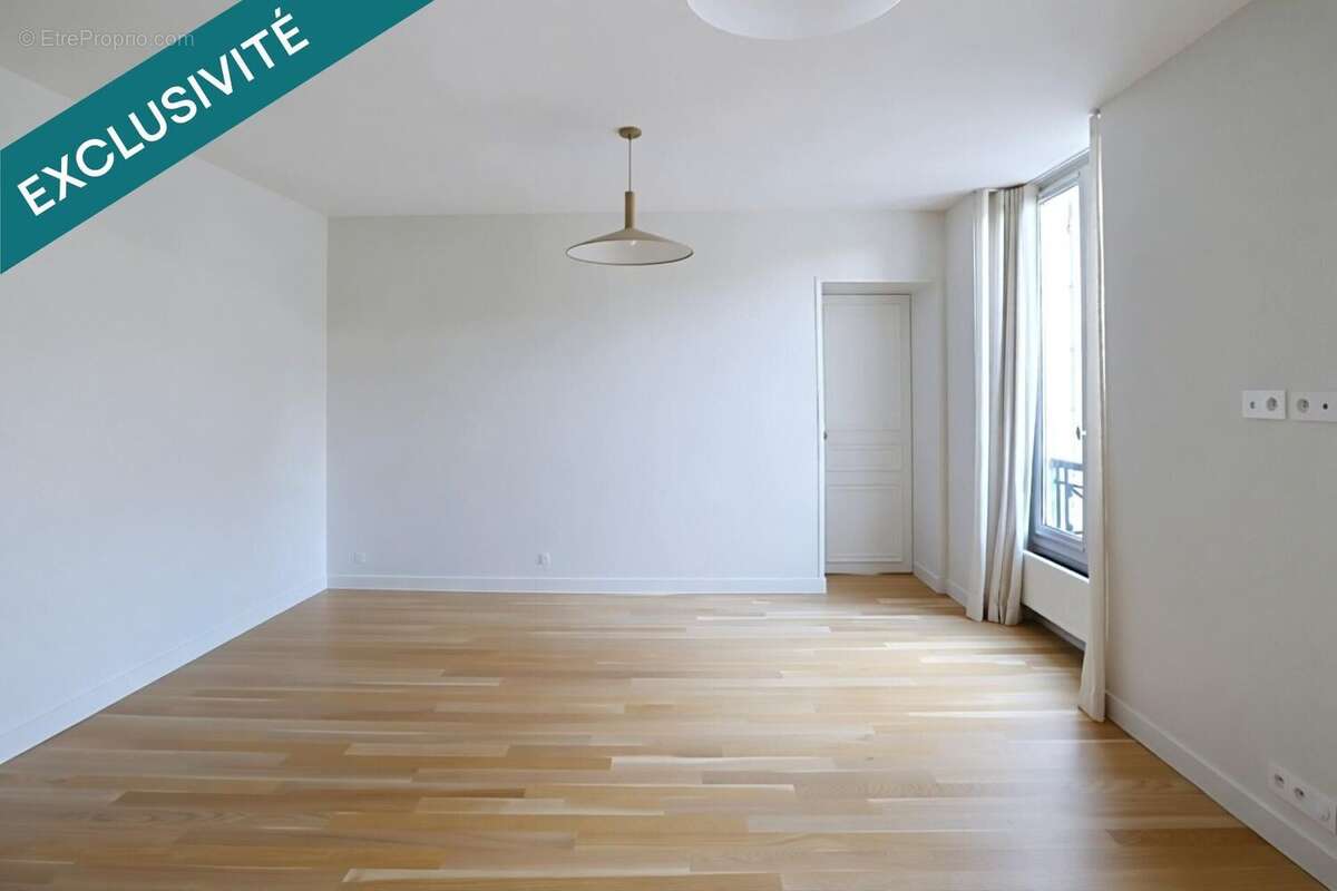 Photo 5 - Appartement à PARIS-7E