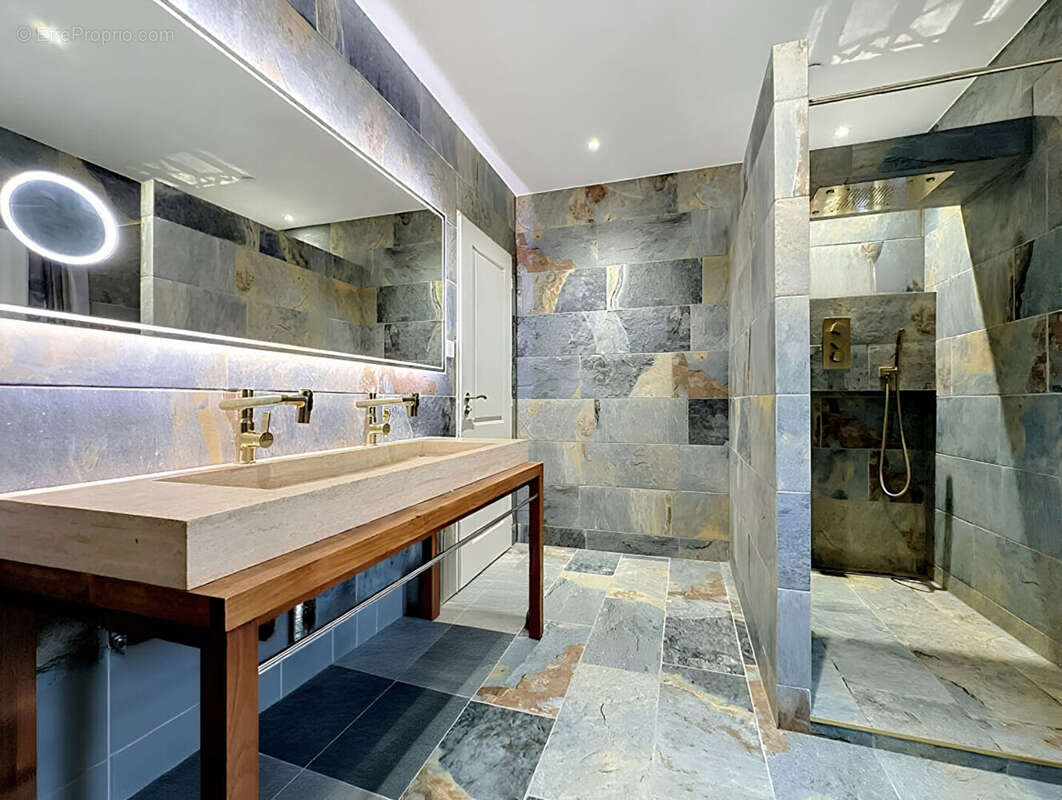 Maison de 160 m2 - FENAY/DOMOIS - photo 11