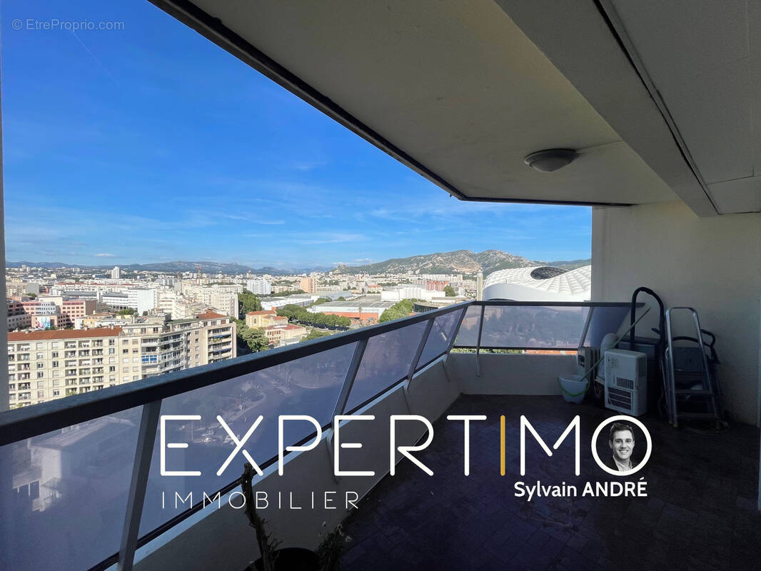 Appartement à MARSEILLE-8E
