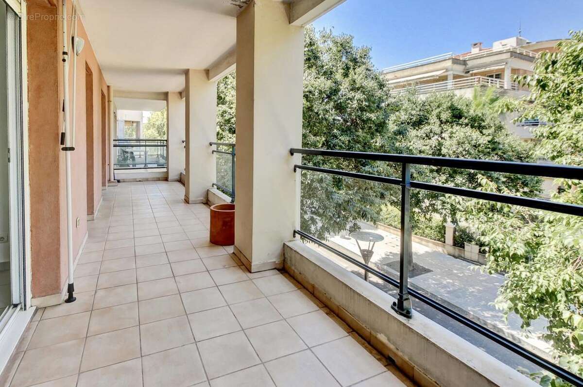 Appartement à CAGNES-SUR-MER