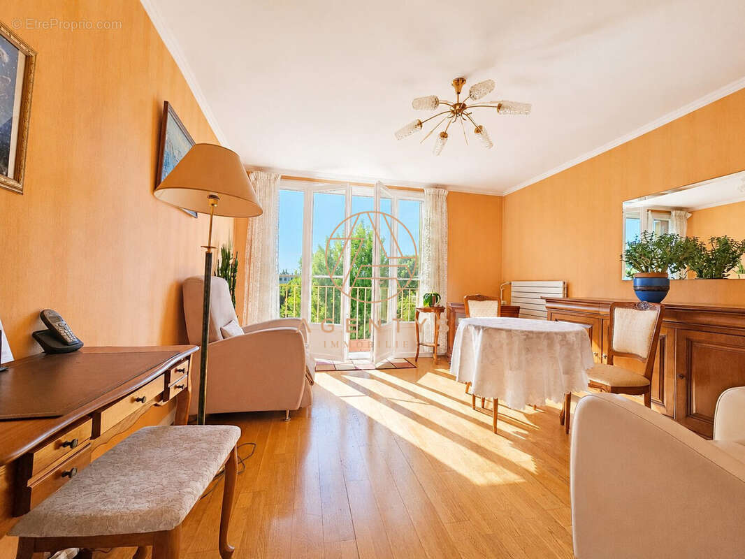 Appartement à VILLIERS-SUR-MARNE