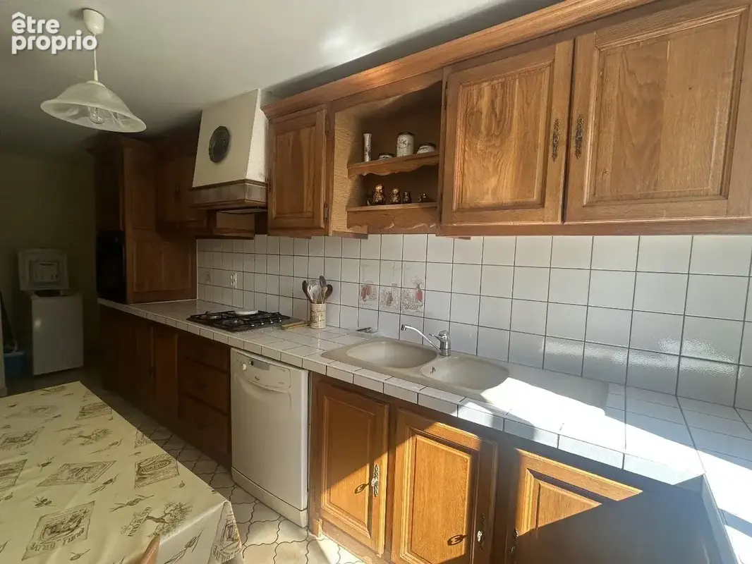Maison Campagne T5 avec Dépendance, garage et Jardin - VALLEE DU TARN. - photo 11