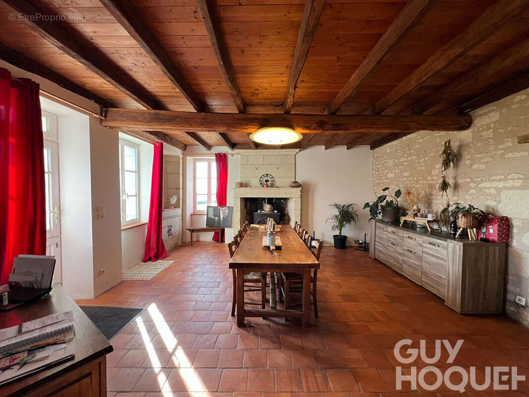 Maison à SAVIGNY-SOUS-FAYE