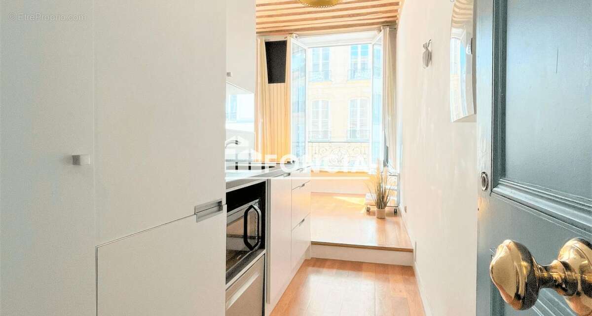 Paris 1er – les halles – studio de charme ensoleille dans un quartier piéton - photo 8