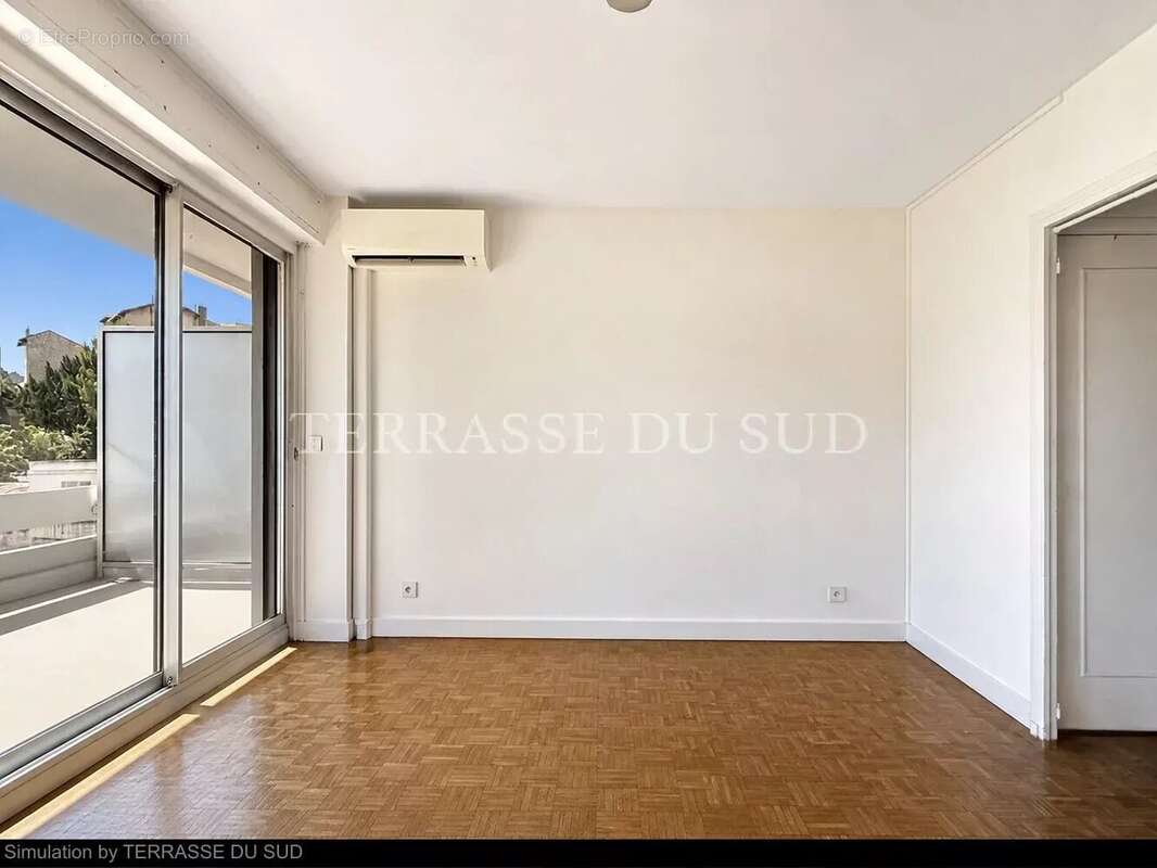 Appartement à MARSEILLE-6E
