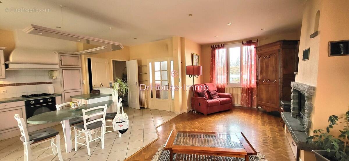 Maison à CHANTONNAY