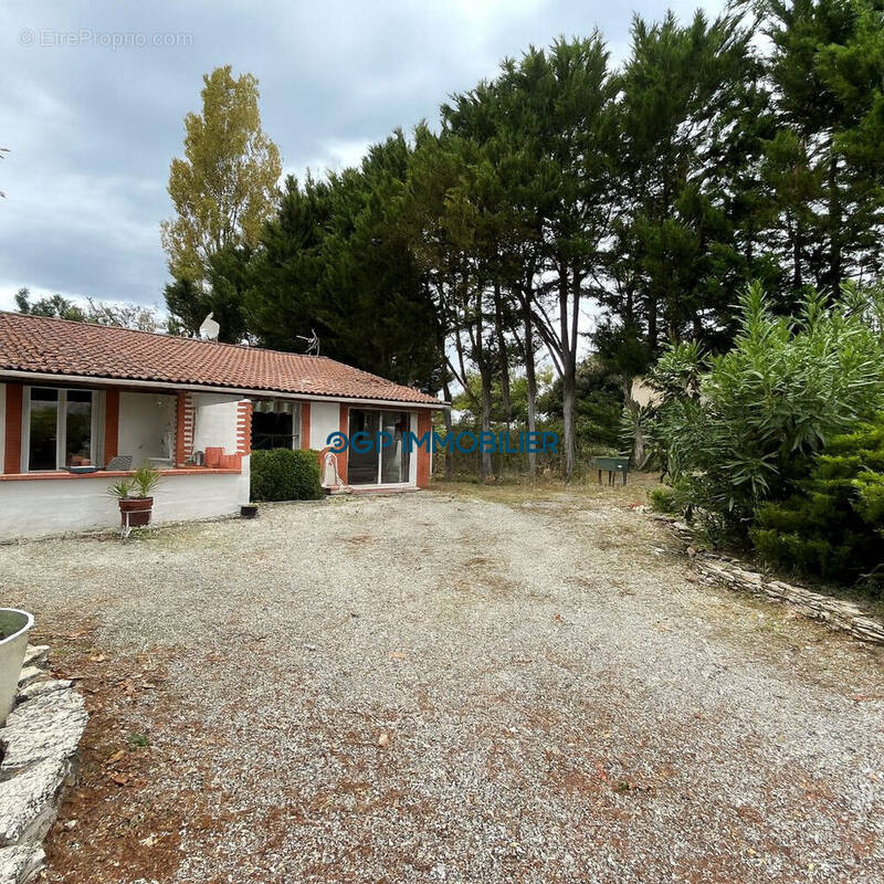 Maison à CASTELNAU-D&#039;ESTRETEFONDS