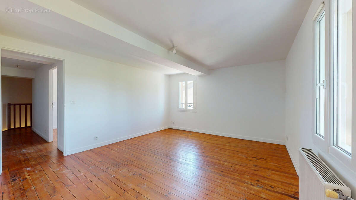 Maison à SAINTE-EULALIE