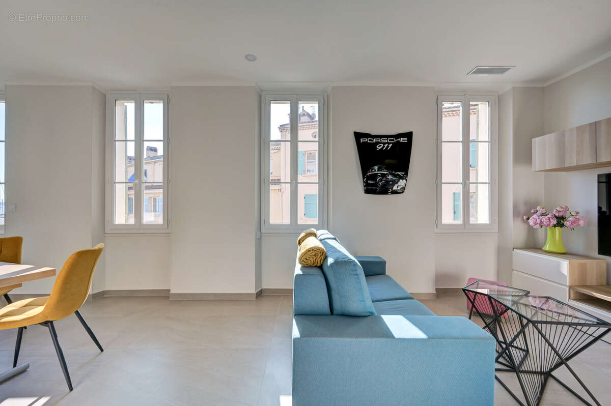 Appartement à SANARY-SUR-MER